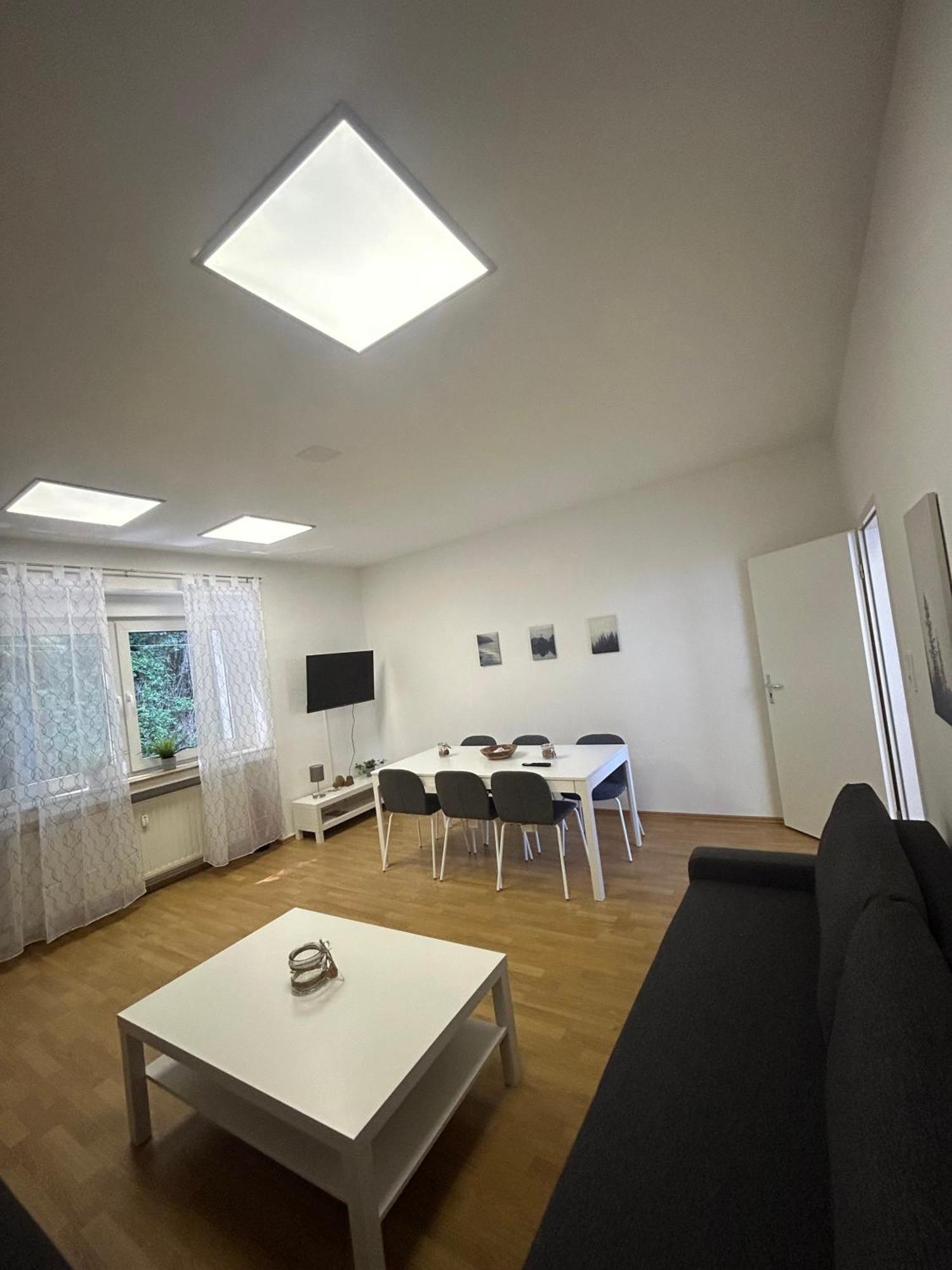 Gemuetliche Ferienwohnung - Voll Ausgestattet, Zentral Aber Ruhig ! Wuppertal Bagian luar foto