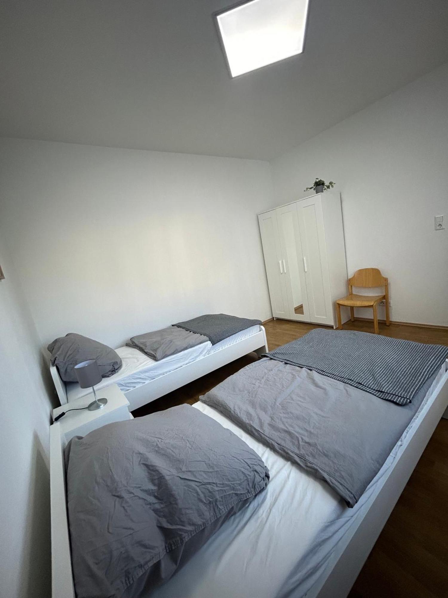 Gemuetliche Ferienwohnung - Voll Ausgestattet, Zentral Aber Ruhig ! Wuppertal Bagian luar foto