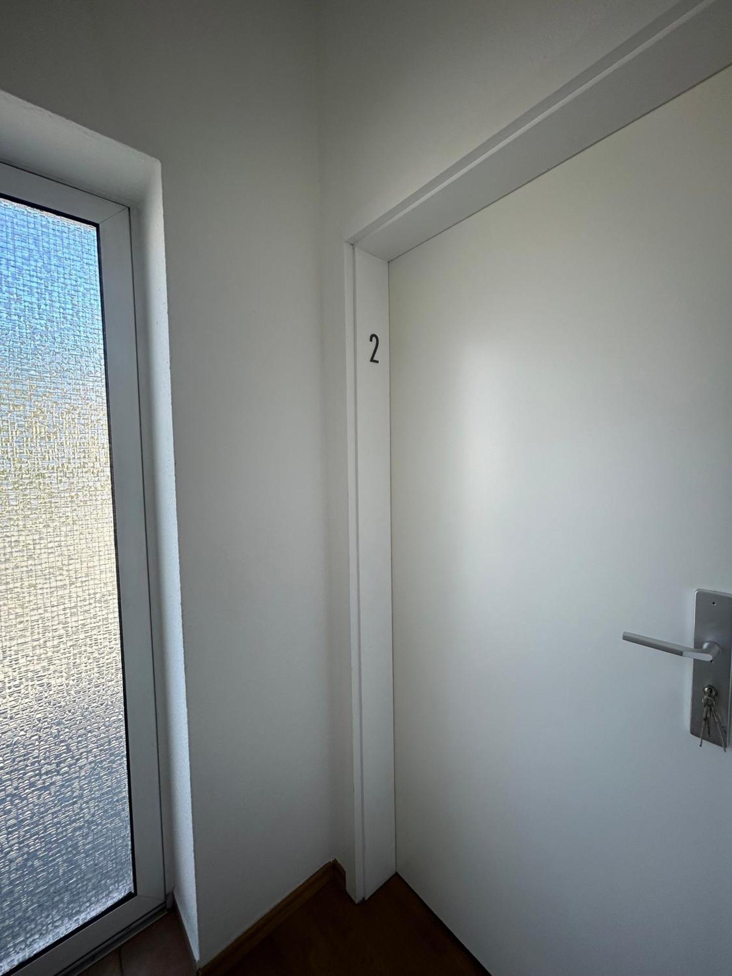 Gemuetliche Ferienwohnung - Voll Ausgestattet, Zentral Aber Ruhig ! Wuppertal Bagian luar foto
