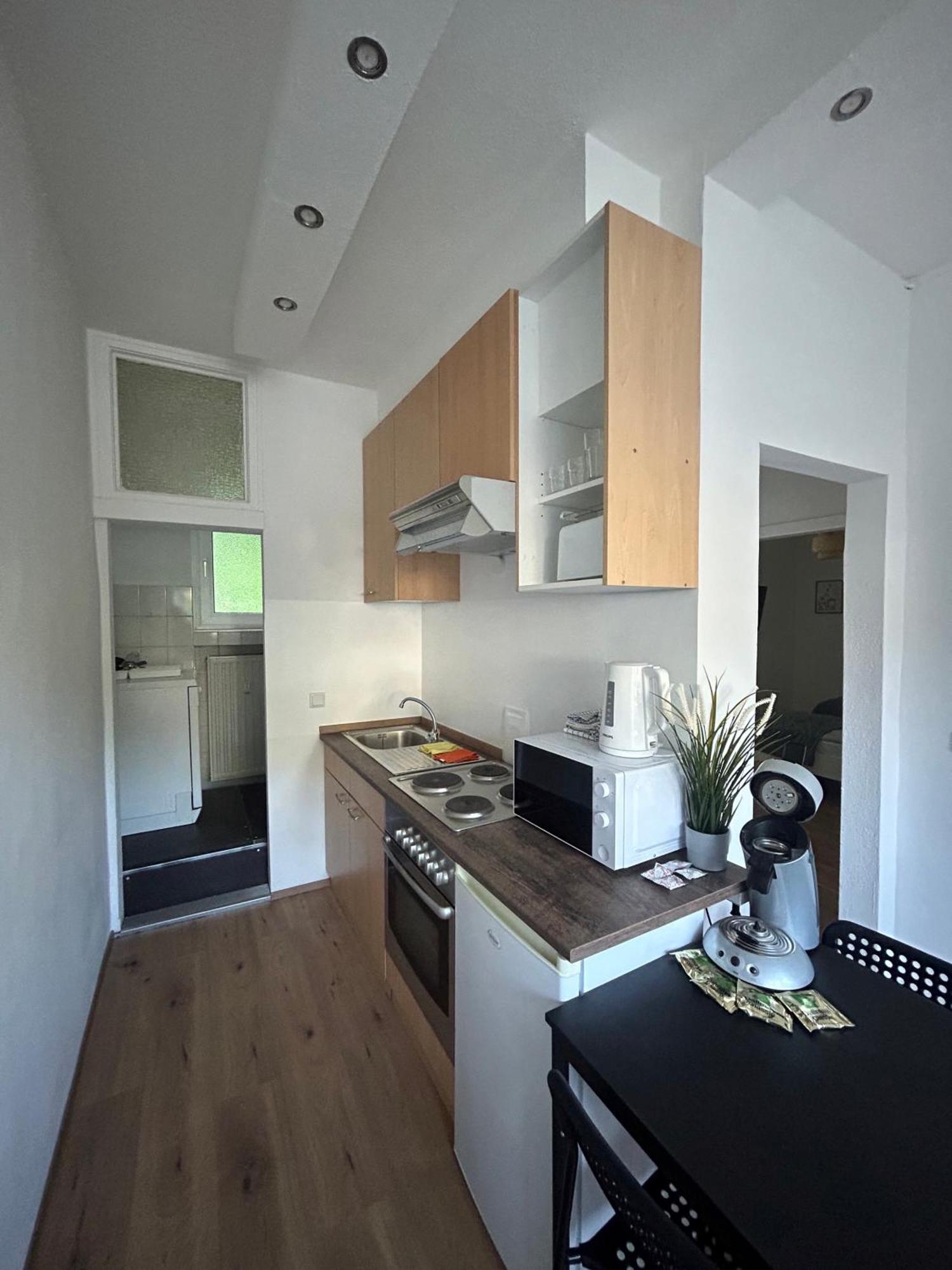 Gemuetliche Ferienwohnung - Voll Ausgestattet, Zentral Aber Ruhig ! Wuppertal Bagian luar foto