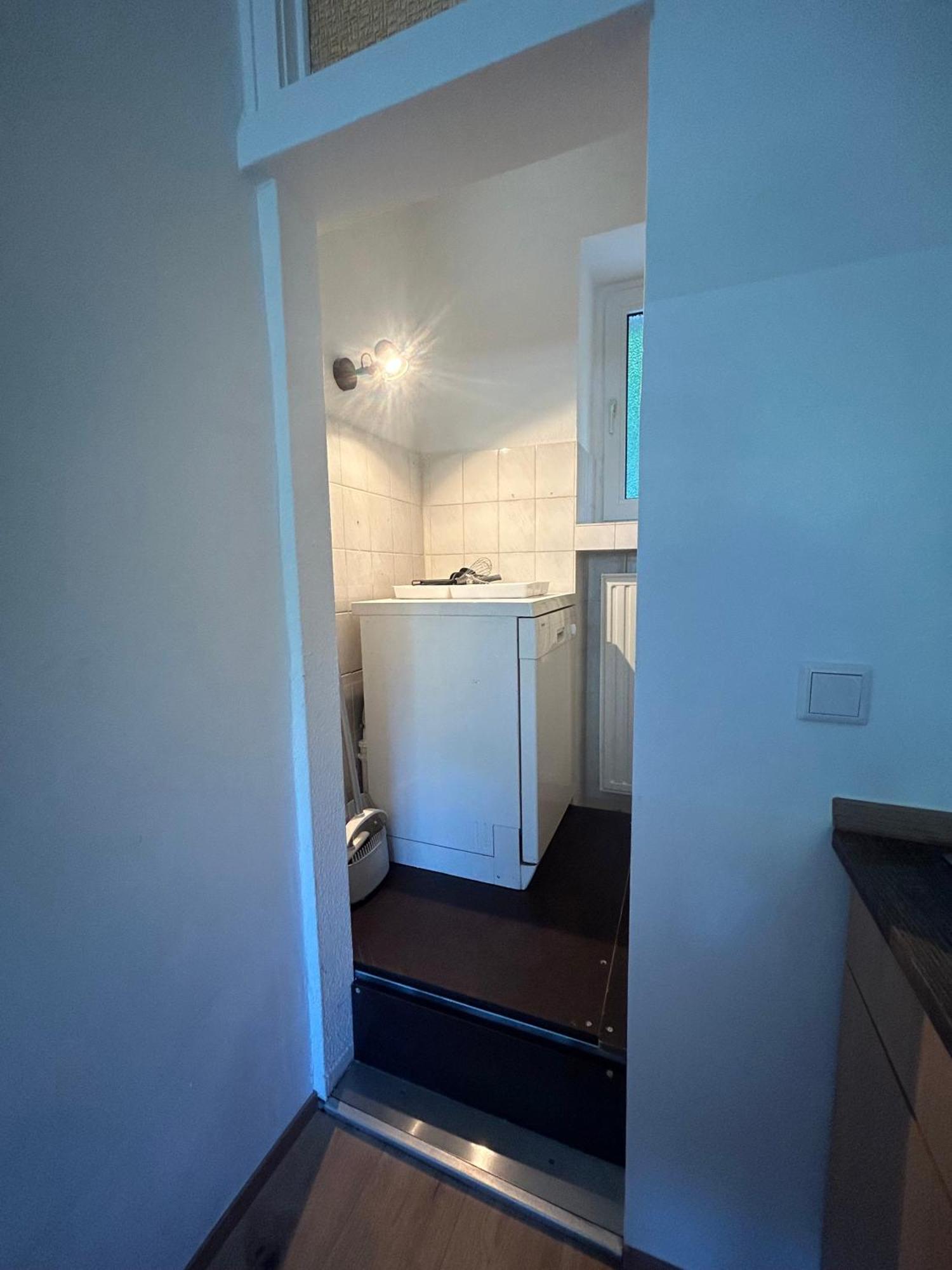 Gemuetliche Ferienwohnung - Voll Ausgestattet, Zentral Aber Ruhig ! Wuppertal Bagian luar foto